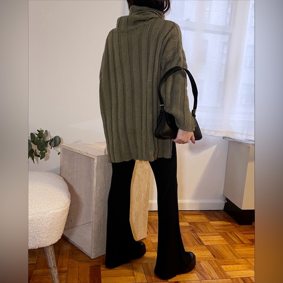 ZARA OVERSIZED FOLD OVER TURTLENECK CHUNKY KNIT SWEATER OLIVE GREEN FLARE SMALL - Picture 2 of 6